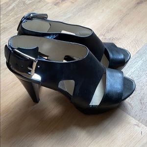 Michael Kors black leather heels size 8